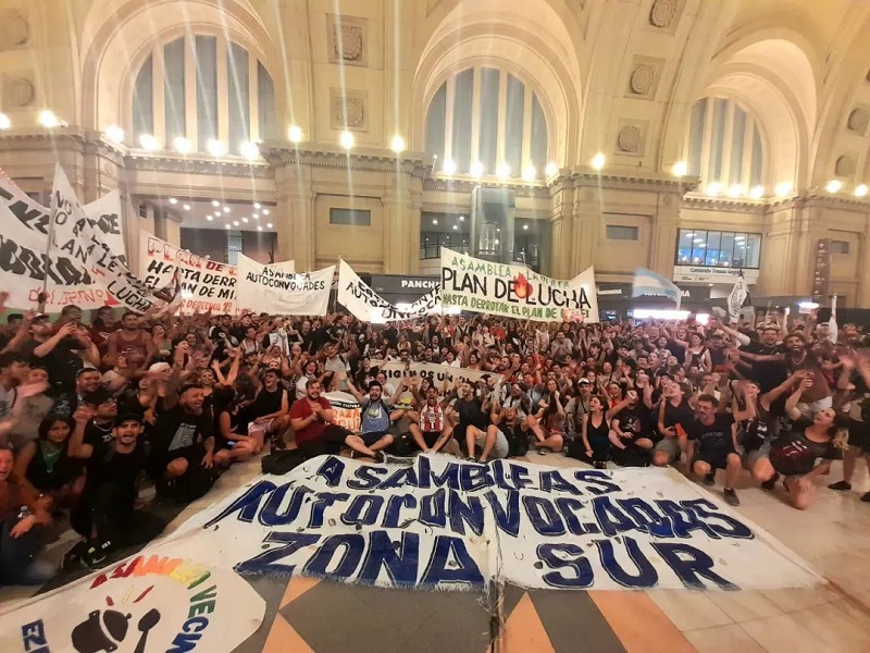  Asamblea de La Plata: un verano de autoorganización y lucha contra el plan de Milei