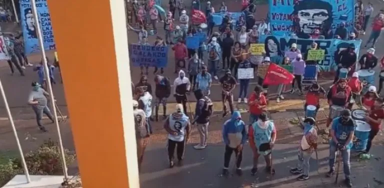 Misiones: represión y detenciones en Campo Viera a manifestantes que reclaman alimentos