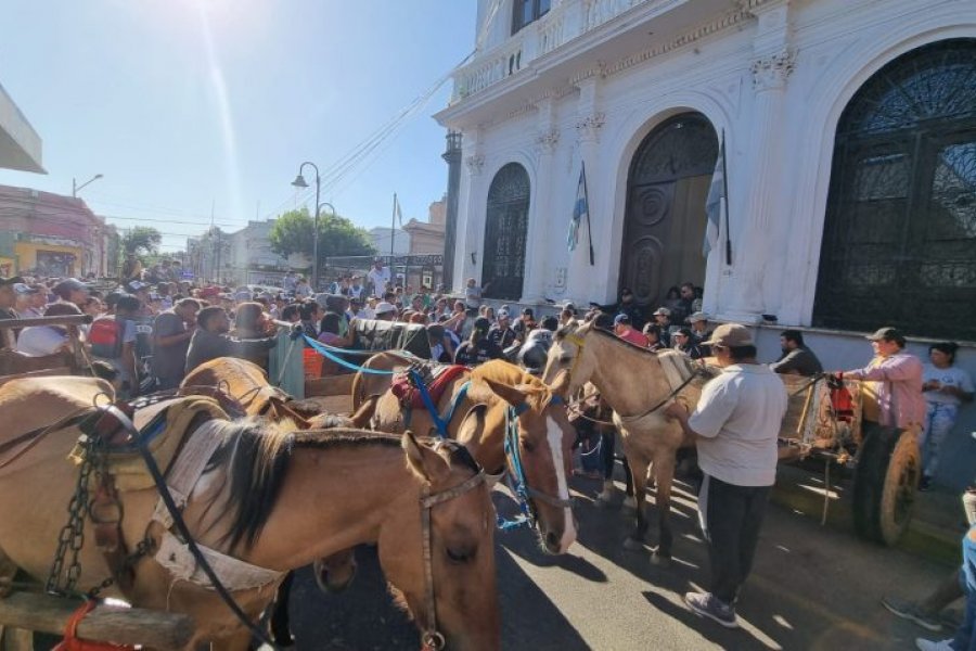 Corrientes: reprimen movilización de carreros realizada frente al municipio capitalino 