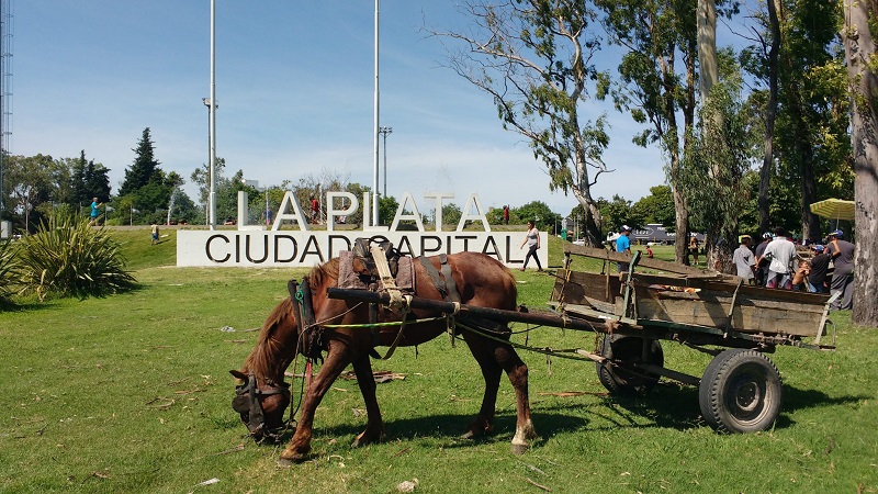 La Plata: más del 50 % de la ciudad es pobre 