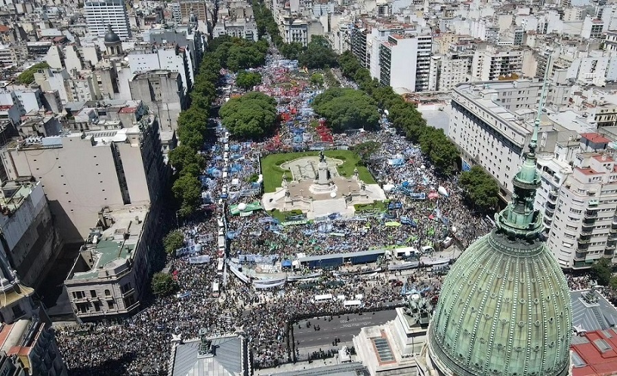 Asambleas barriales y de Cultura ¿qué estrategia para derrotar el plan de Milei?