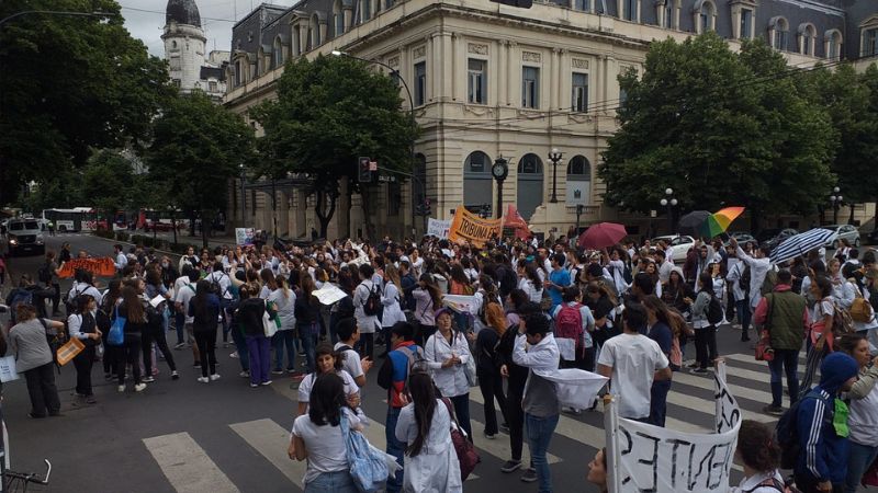 23N: "Vayamos a un gran paro y movilización de todo el equipo de salud"