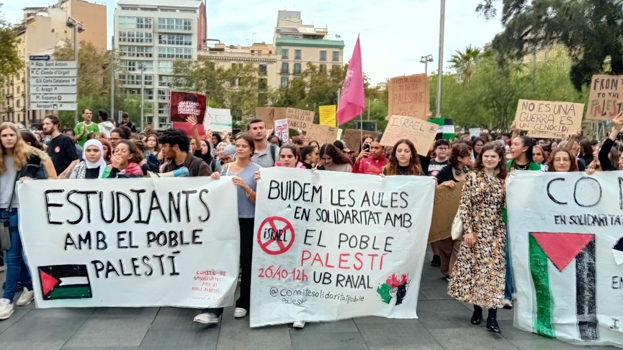 ¿Qué dicen las jóvenes de instituto que organizan la huelga en solidaridad con Palestina?