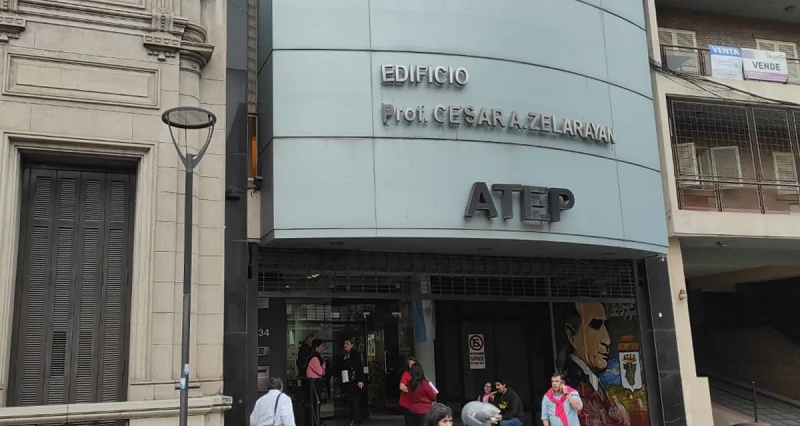 ATEP: la asamblea de delegados docentes vota 150% de aumento, paro y movilización