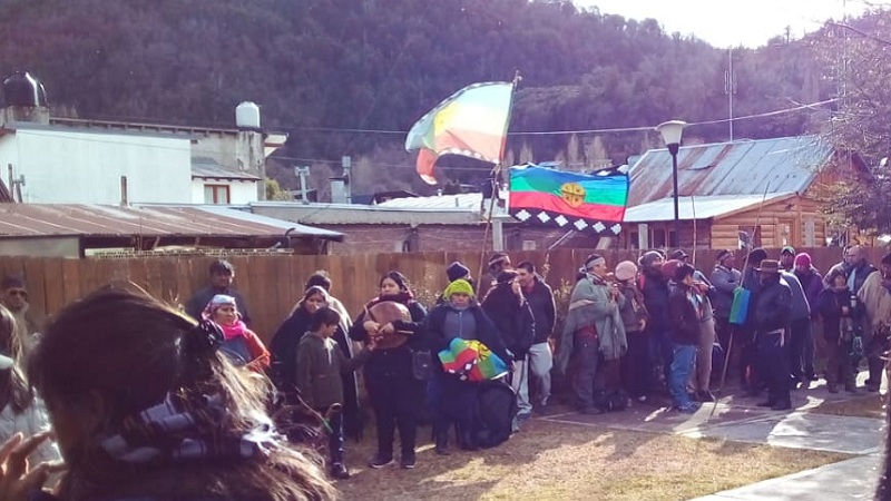 San Martín de los Andes: exigen que se vuelva a declarar sitio sagrado mapuche al volcán Lanín