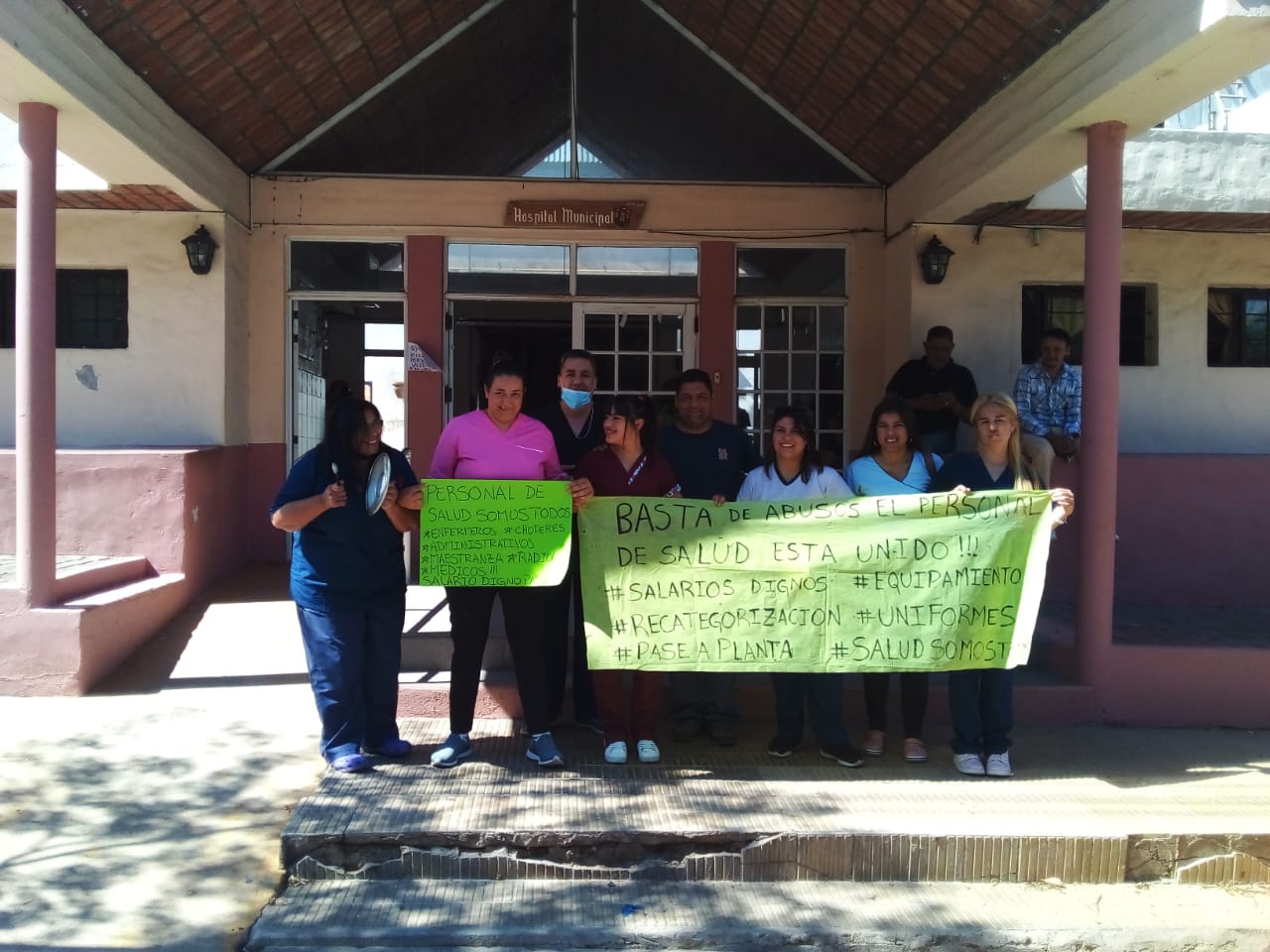 Trabajadores del Hospital Municipal Santa Rita de la localidad de La Paz se sumaron al paro