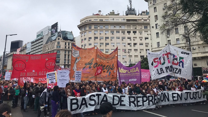 Trabajadores de la salud en apoyo al pueblo jujeño