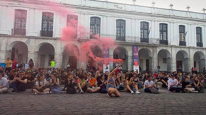 Se multiplica la fuerza contra la cancelación del MAC y el apagón cultural