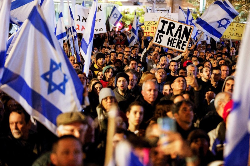 Israel entre las manifestaciones contra la reforma judicial y su ofensiva colonial