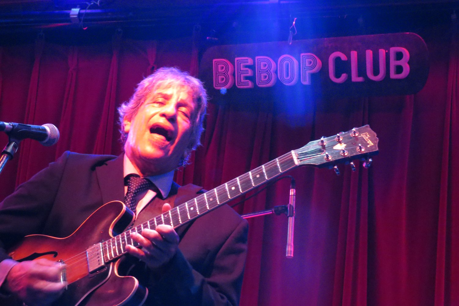 La magia de Chris Cain tiñó de Blues las noches de Buenos Aires