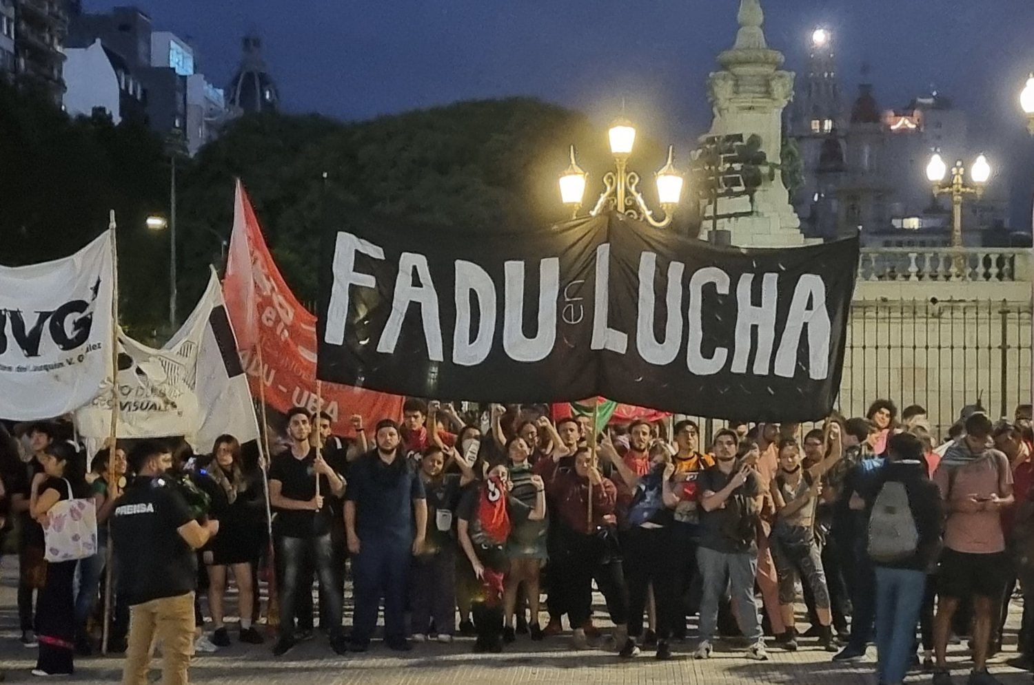 Fadu en Lucha, en los talleres y en las calles