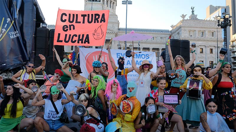 La rebelión cultural encendida: ¿qué votó la masiva asamblea de Unidxs por la Cultura?