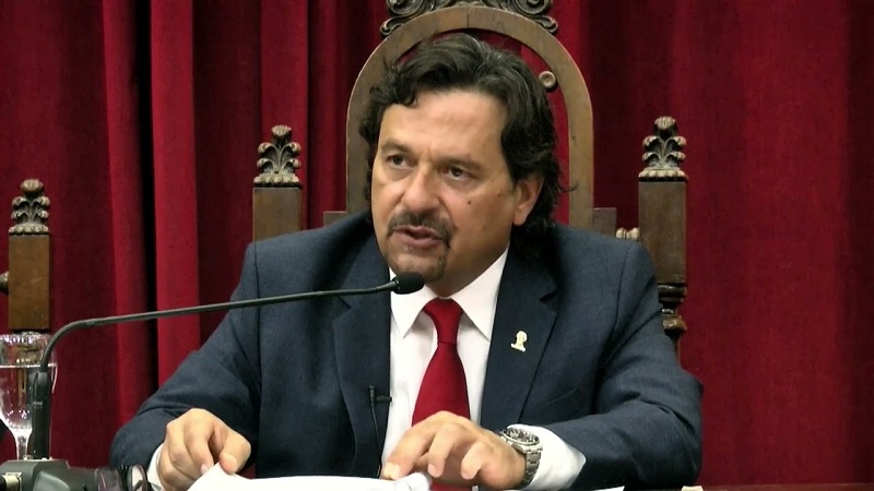 Acorralado por la lucha docente, Sáenz quiere prohibir la protesta social en Salta