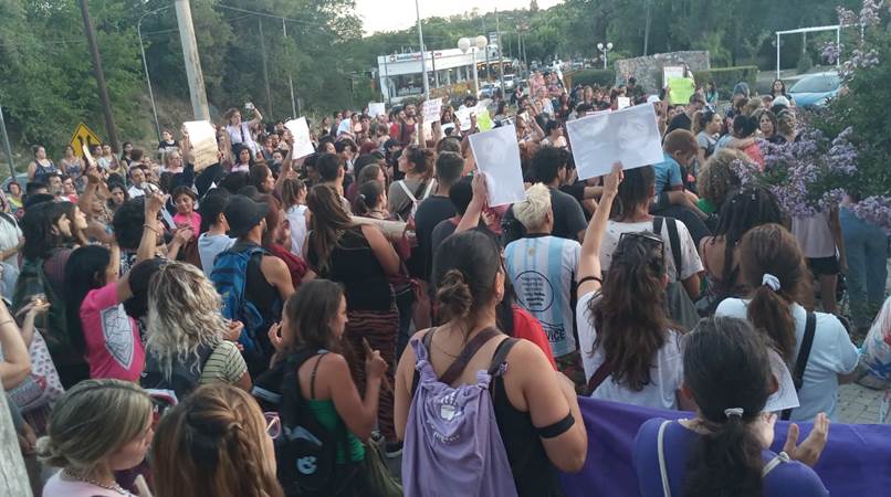 Femicidio en Córdoba: "Decimos basta y nadie nos escucha"