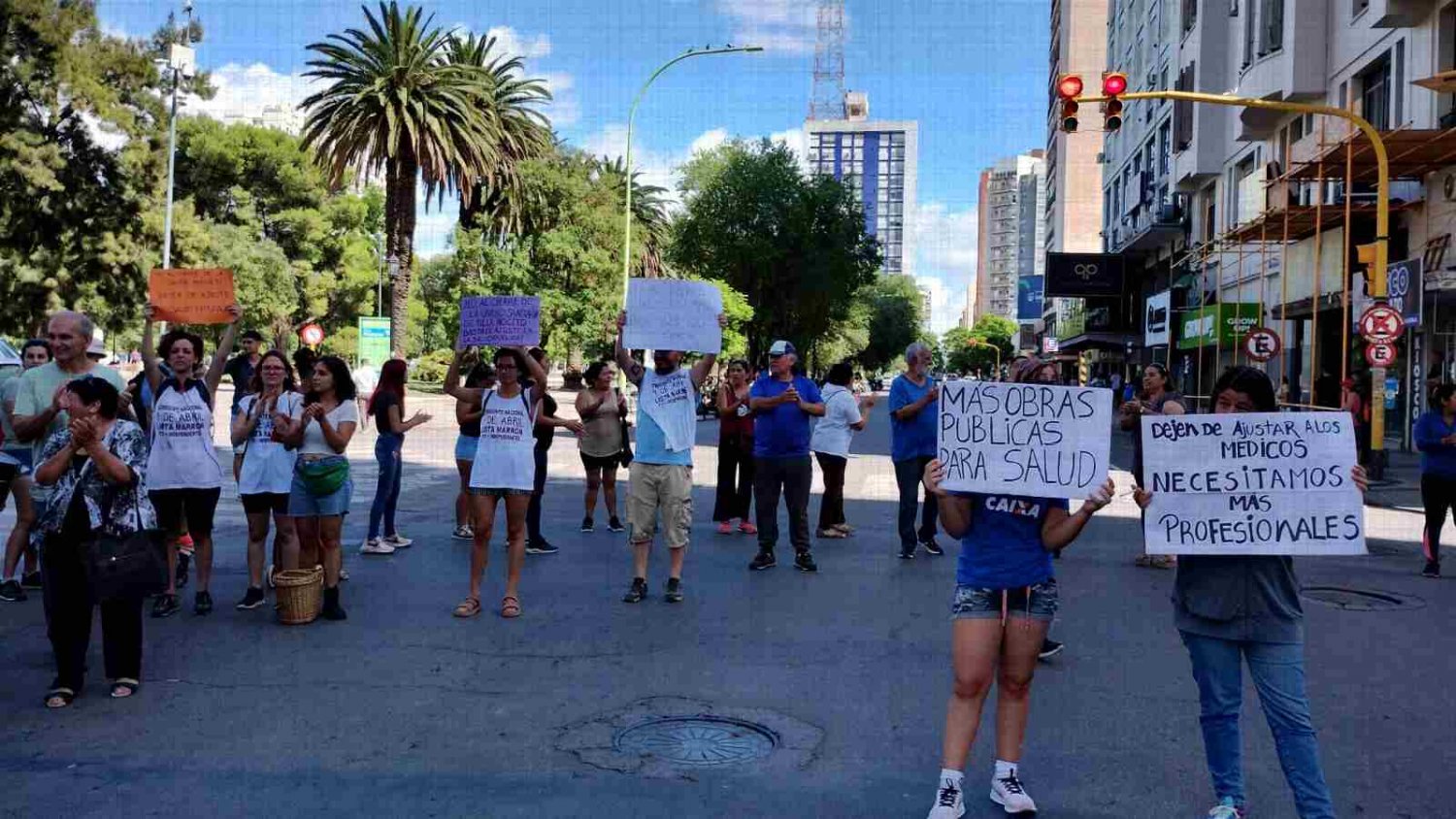 Las salas médicas no se cierran