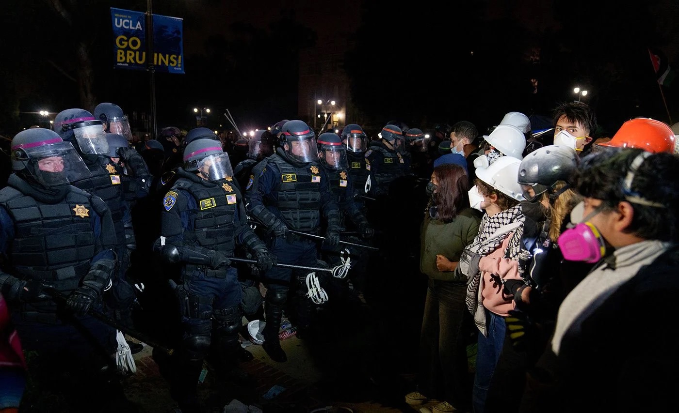 Ante la brutal represión al campamento de la universidad de Los Ángeles 