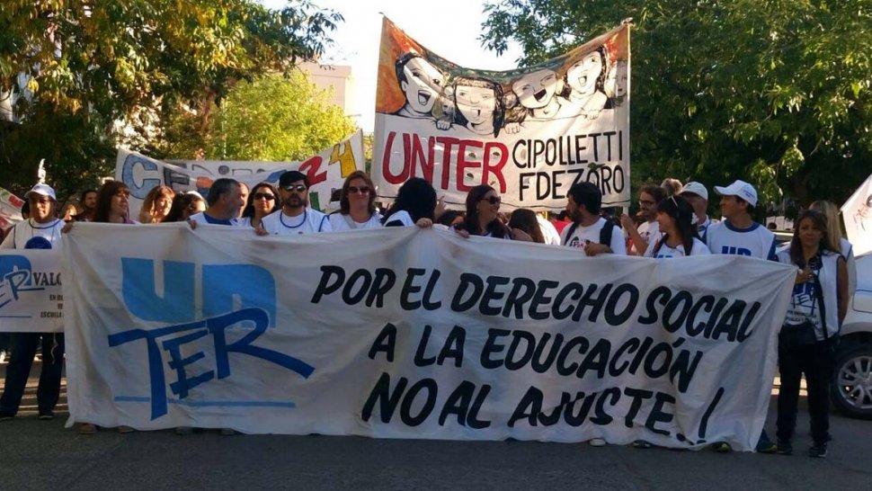 Docentes rionegrinos rechazan la propuesta del gobierno y exigen a Unter un plan de lucha