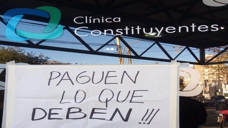 Clínica Constituyentes: Nuevos (y viejos) reclamos por salarios adeudados