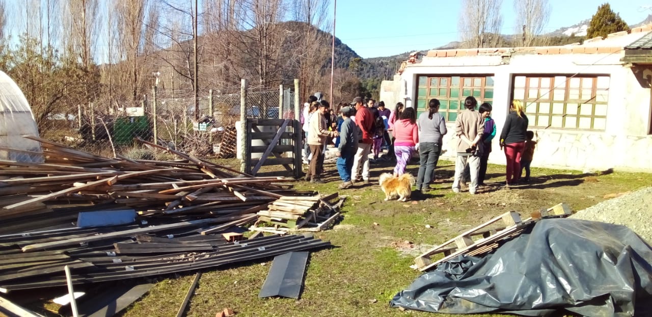 Escuela n° 161 de San Martín de los Andes: sin edificio y lleva 8 meses paralizada la obra