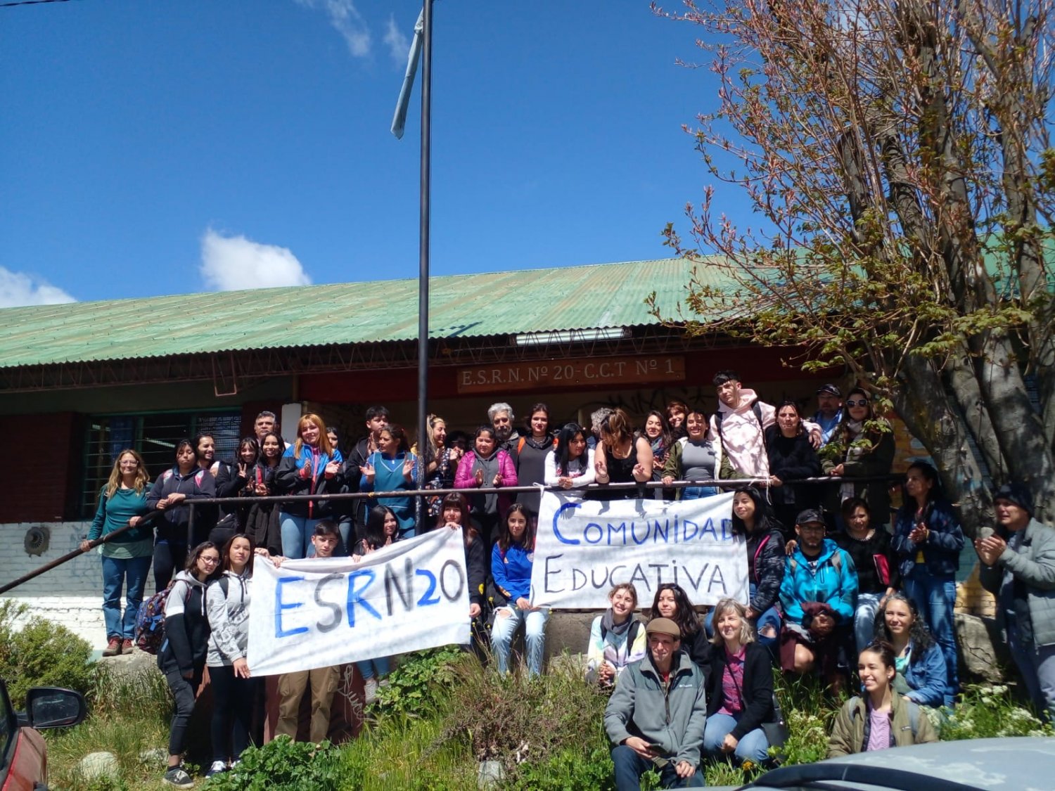 Bariloche: Jornada de lucha en la escuela contra el ajuste