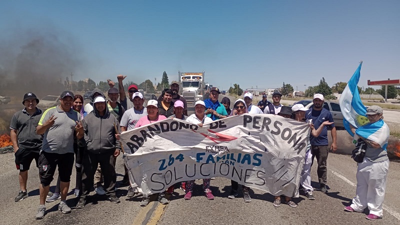 Chubut: Trabajadores de FyRSA cortan la ruta 3 en Trelew