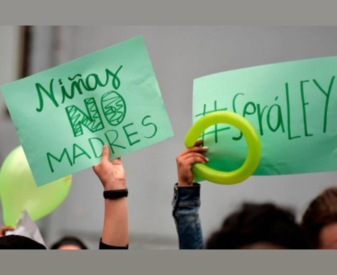 Grupo católico obstaculiza el acceso de una niña a la ILE