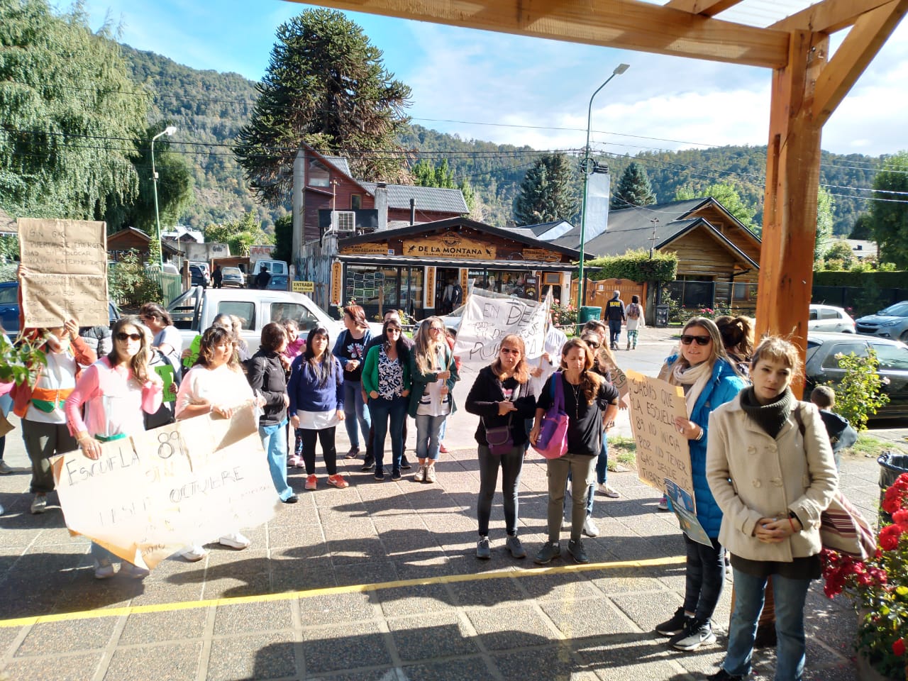 San Martín de los Andes: reclamo de la escuela N°89, sin gas y sin clases