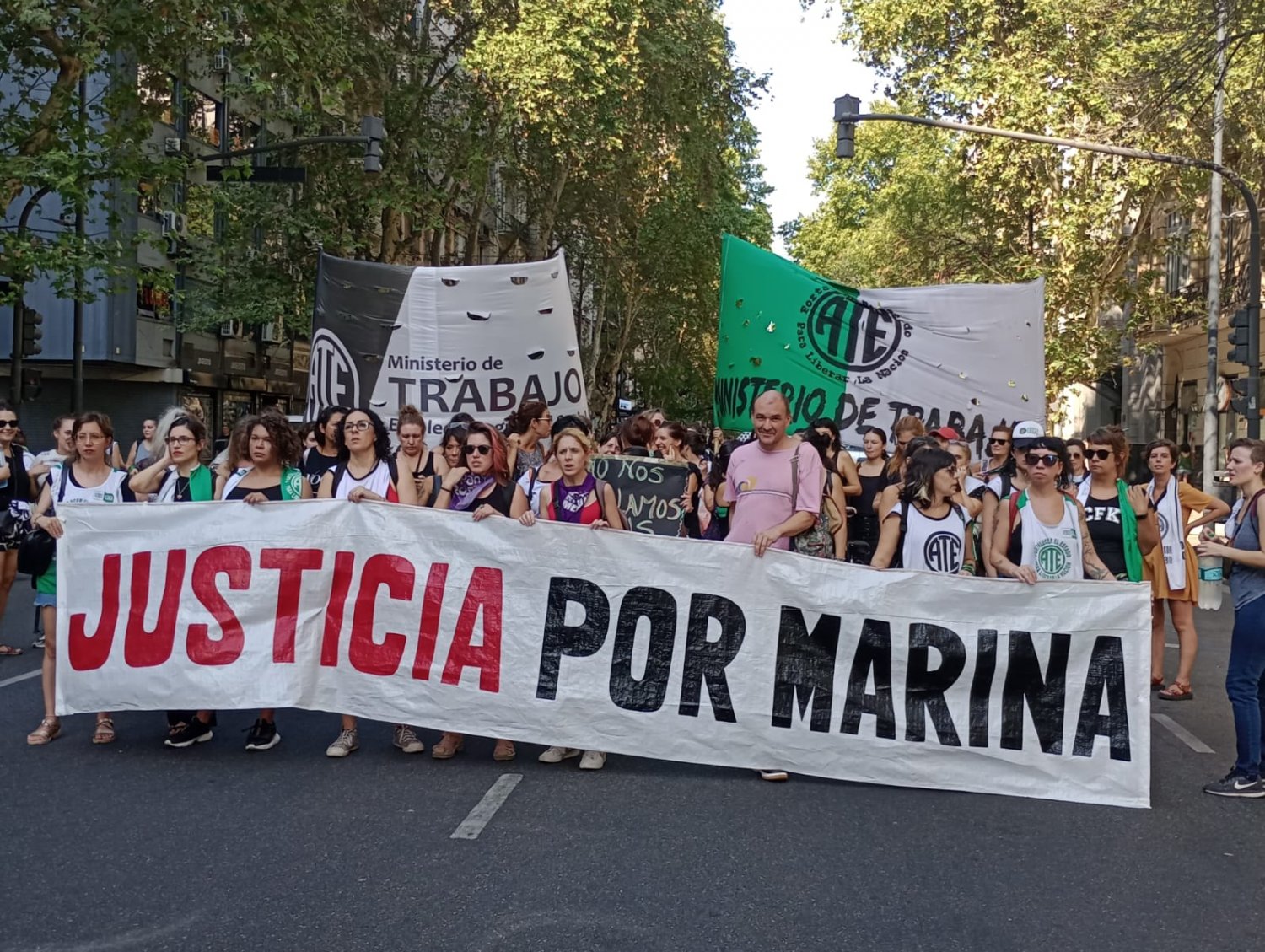 Justicia por Marina: asamblea y movilización de trabajadoras del Ministerio de Trabajo 