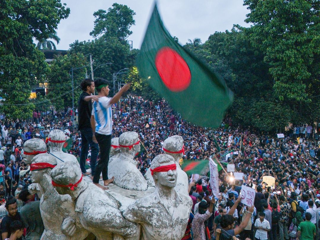 Cómo los estudiantes de Bangladesh derrocaron a la Dama de Hierro de Asia