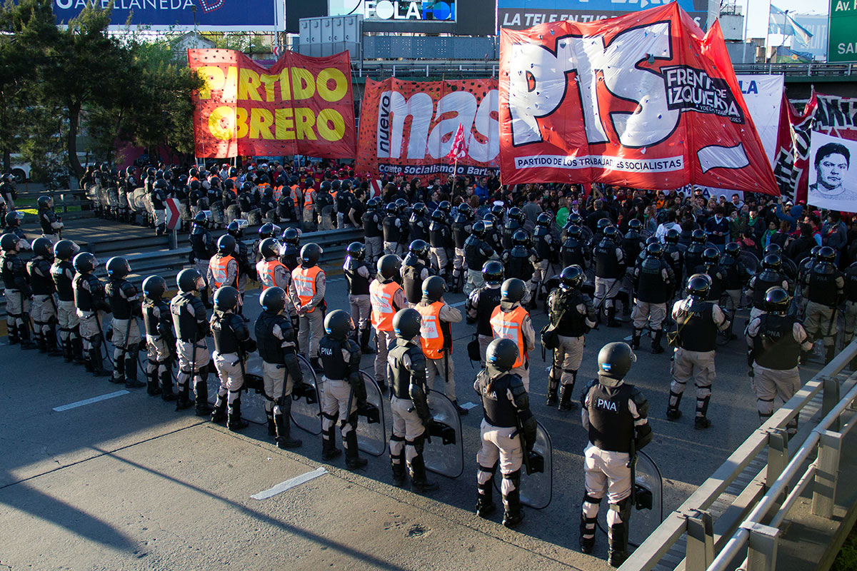 Corte del Puente Pueyrredón en el paro nacional del 25 de septiembre 2018. 