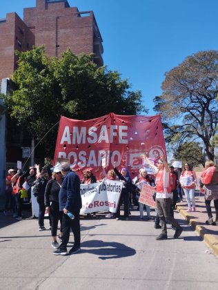 A espaldas de docentes y estatales, la Cámara de Senadores le da media sanción a la contra reforma previsional