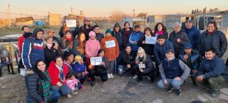 Nico del Caño y Naty Hernández junto a los vecinos de Nueva Unión que se organizan por agua y luz - YouTube