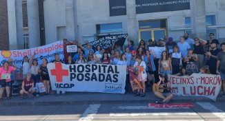 Sectores en lucha abrazaron al Hospital Posadas contra los despidos