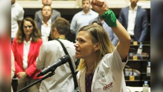 Laura Cano: "No es inocuo tener o no tener una perspectiva de género en Salud"