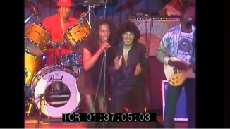 Video inédito: el día que Maradona apareció en recital de Eddy Grant