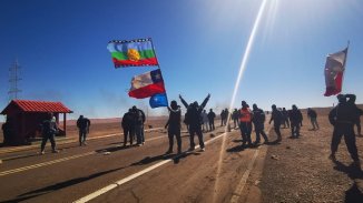 Reprimieron a mineros en Antofagasta y pobladores en Santiago