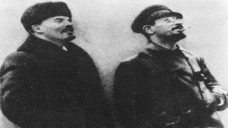 El primer encuentro entre Lenin y Trotsky