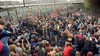 A 33 años de la caída del muro de Berlín: los mitos que tenemos que derribar