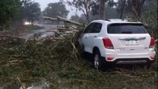 Una constante en Jujuy: temporal, destrozos, zonas anegadas y cortes de luz