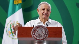 AMLO escribirá "Viva Zapata" en su boleta durante la Consulta Popular de este domingo