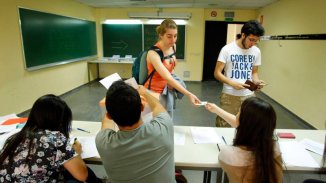 Estudiantes revolucionarios y activistas de izquierda obtienen representantes en la Universidad de Madrid