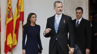 Auditarán las cuentas de la corona española pero sigue decidiendo el rey