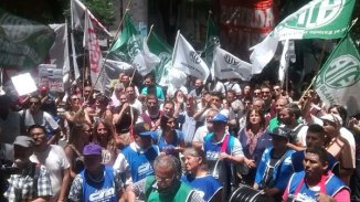 “Es una vergüenza que la UNLaM y el Ministerio de Trabajo se manejen de esa manera”