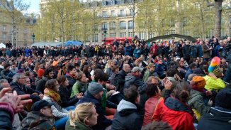 [AUDIO] La Nuit Debout: la noche en pie y el 15M