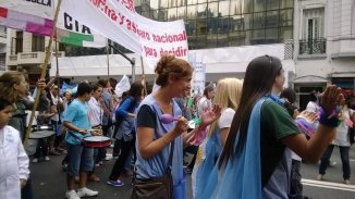 Encuentro Nacional de Mujeres: "IOMA tiene en sus manos nuestras vidas, nosotras decimos basta de malos tratos"