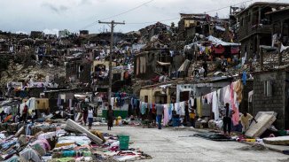 Más 800 muertos en Haití tras el devastador paso del huracán Matthew