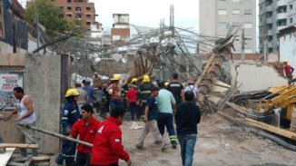 Los estudiantes de Campana denuncian al intendente Abella ante las tres muertes obreras