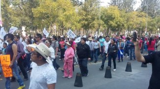 Marchas en 17 estados contra el gasolinazo de Peña Nieto y las trasnacionales