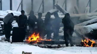 Quince grados bajo cero: el duro invierno de refugiados en Belgrado