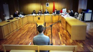 Denuncian montaje policial en el juicio a Alfon, joven activista de los “Bukaneros” de Madrid